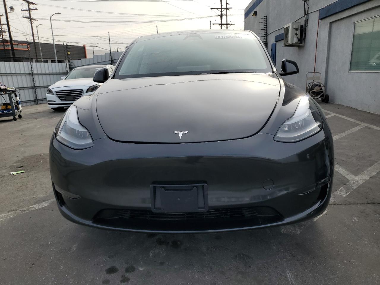 2024 TESLA MODEL Y  VIN:7SAYGDEE9RF078563