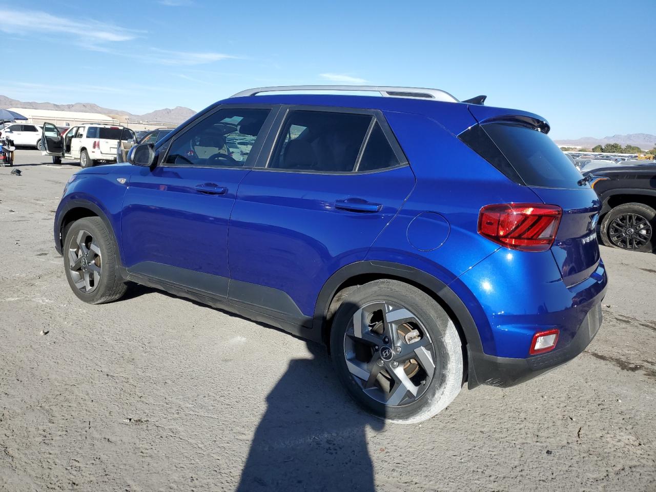 2022 HYUNDAI VENUE SEL VIN:KMHRC8A33NU135829