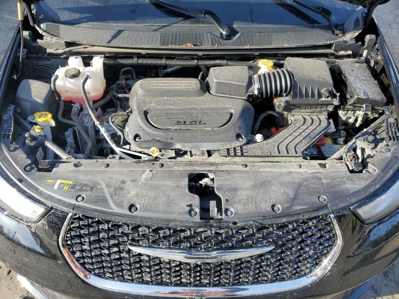 2024 CHRYSLER PACIFICA TOURING L VIN:2C4RC1BGXRR136170