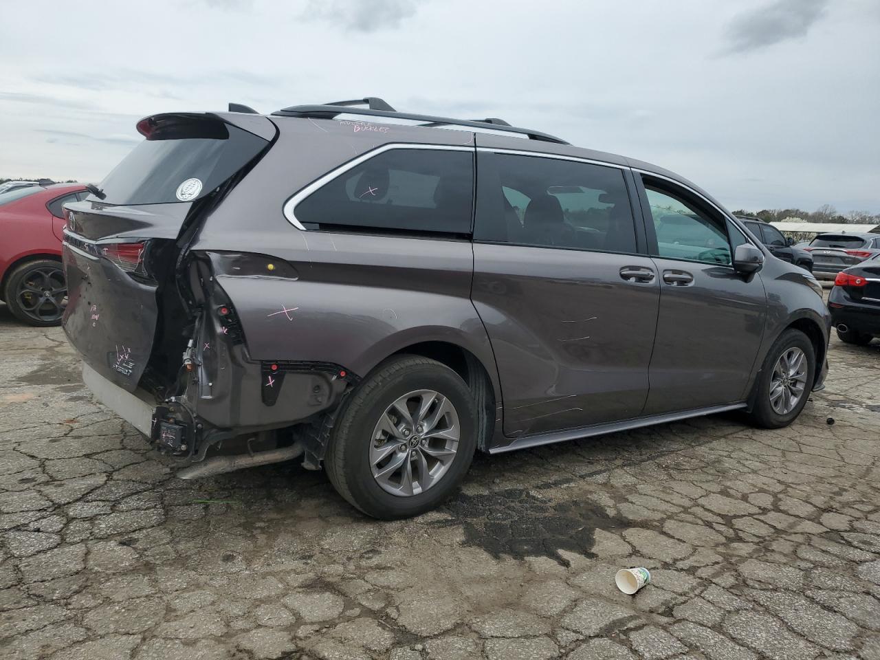 2022 TOYOTA SIENNA LE VIN:5TDKRKEC7NS092001