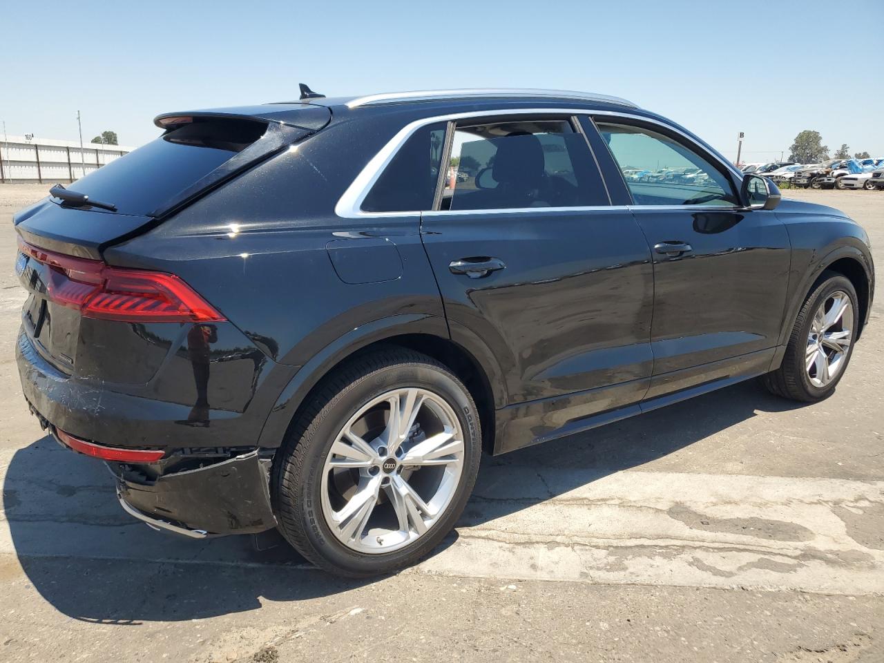 2022 AUDI Q8 PREMIUM PLUS VIN:WA1BVBF13ND028729