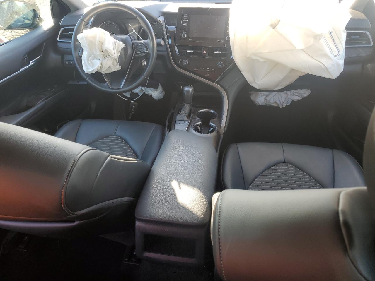 2022 TOYOTA CAMRY SE VIN:4T1G11AKXNU021547