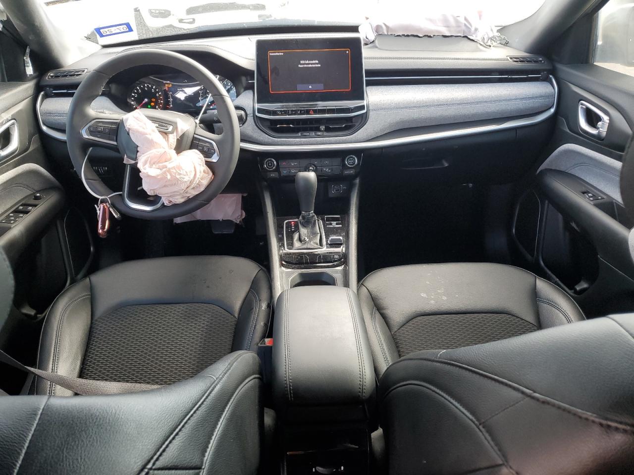 2024 JEEP COMPASS LATITUDE VIN:3C4NJDBN7RT155213