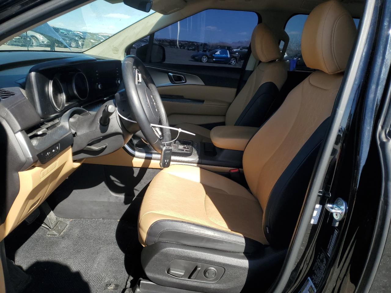 2022 KIA CARNIVAL LX VIN:KNDNB4H39N6158105