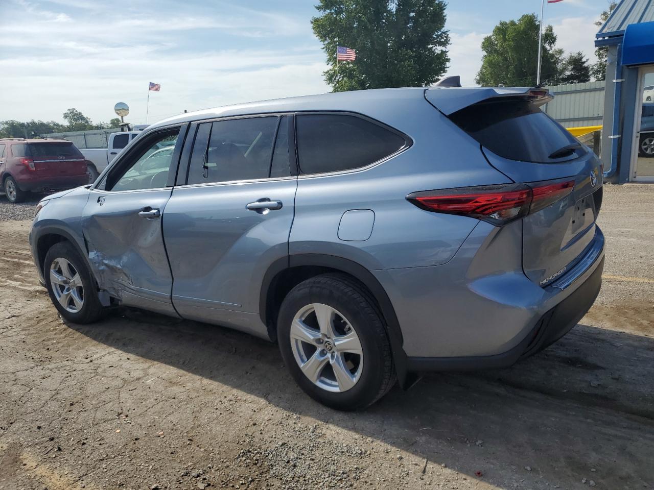 2022 TOYOTA HIGHLANDER L VIN:5TDBZRBH6NS177629