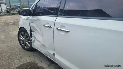 2019 Kia Carnival KNAME81ABKS485887 VIN:KNAME81ABKS485887