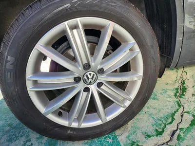 2016 Volkswagen Tiguan WVGZZZ5NZGW085856 VIN:WVGZZZ5NZGW085856