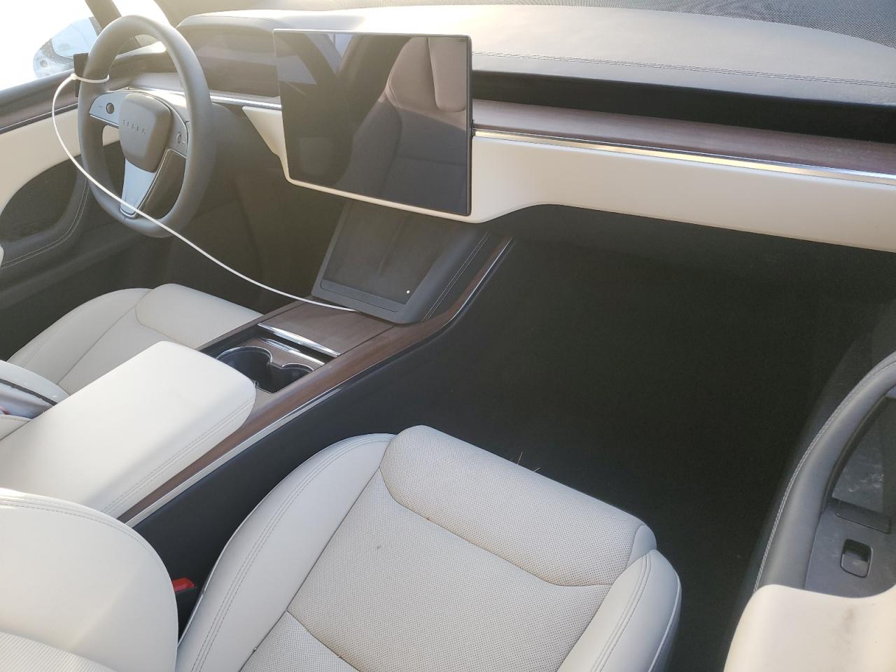 2023 TESLA MODEL X  VIN:7SAXCBE59PF423230