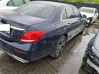 2020 Mercedes-Benz E 220 W1KZF0EB7LA807068 VIN:W1KZF0EB7LA807068