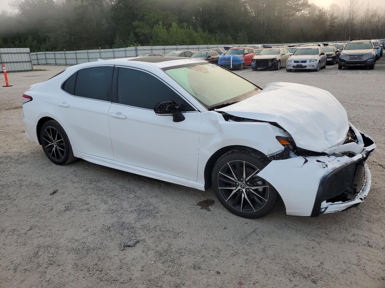 2022 TOYOTA CAMRY SE VIN:4T1T11AK2NU690958