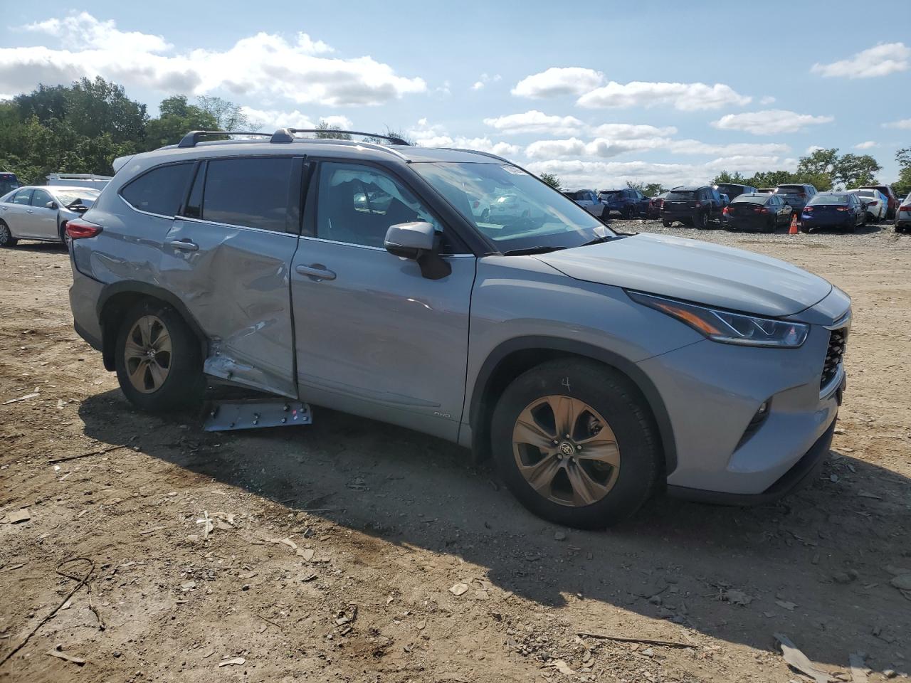 2022 TOYOTA HIGHLANDER HYBRID XLE VIN:5TDABRCH2NS544461