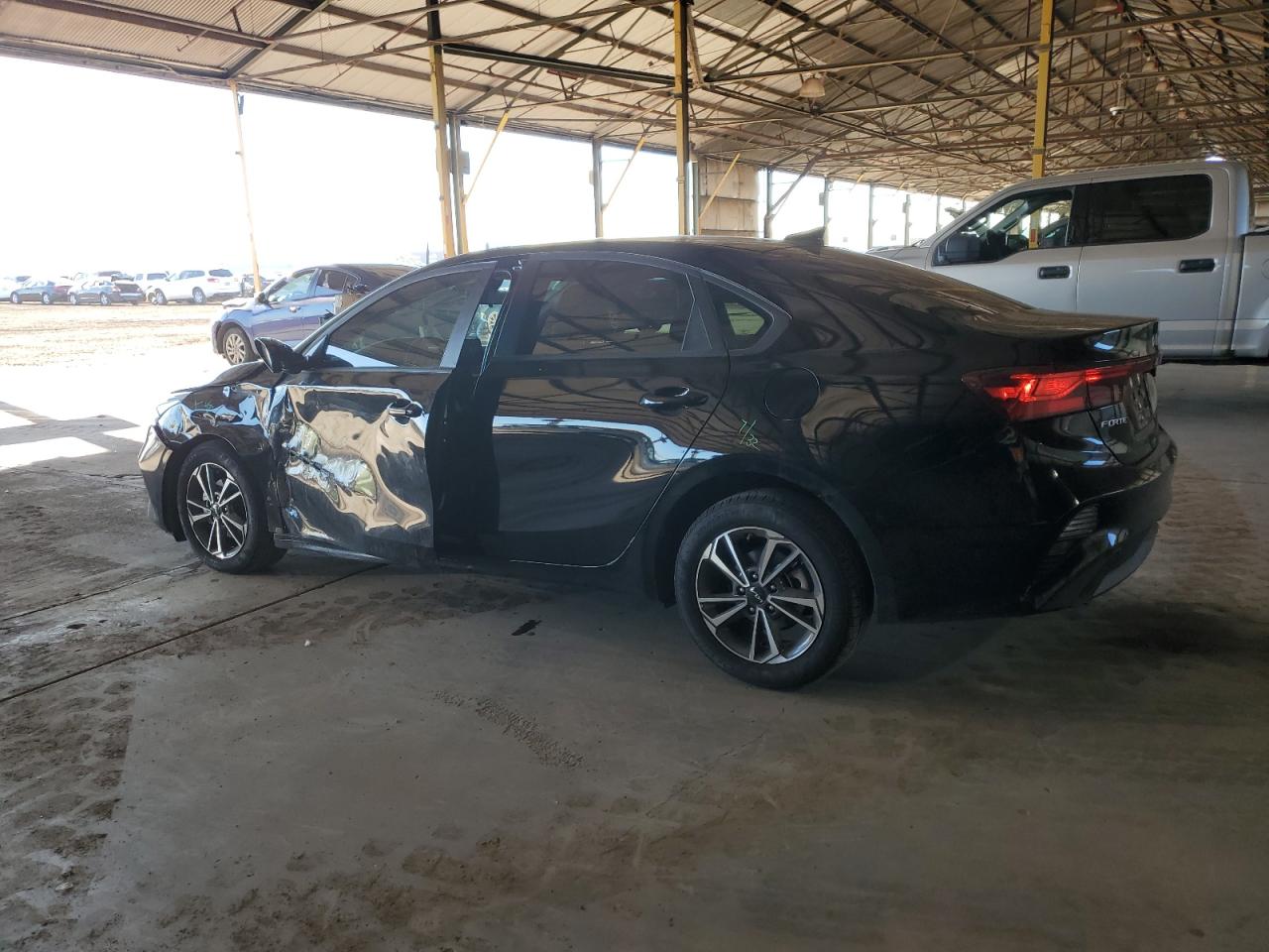 2024 KIA FORTE LX VIN:3KPF24AD9RE812057