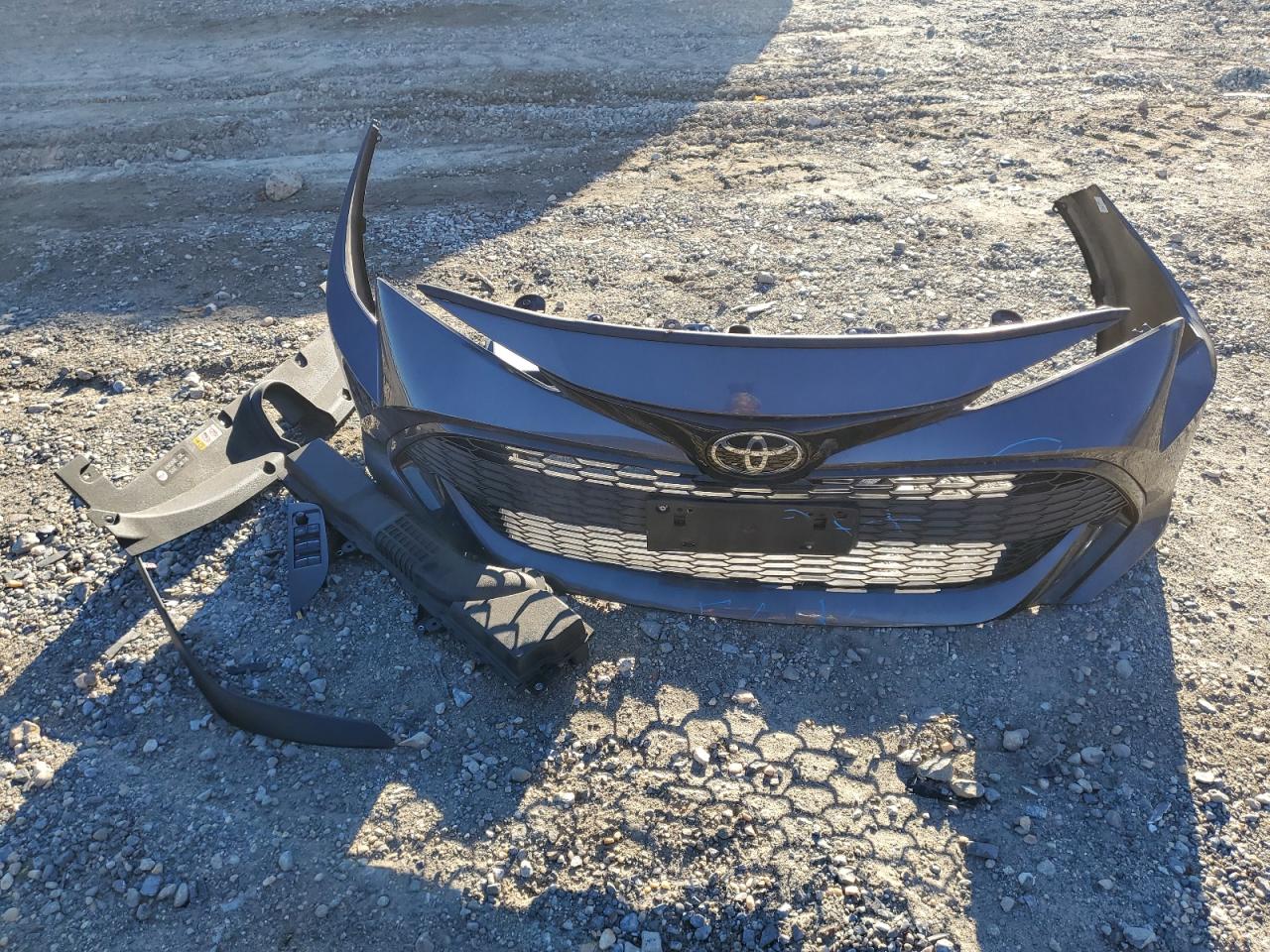 2022 TOYOTA COROLLA SE VIN:JTND4MBE4N3163421