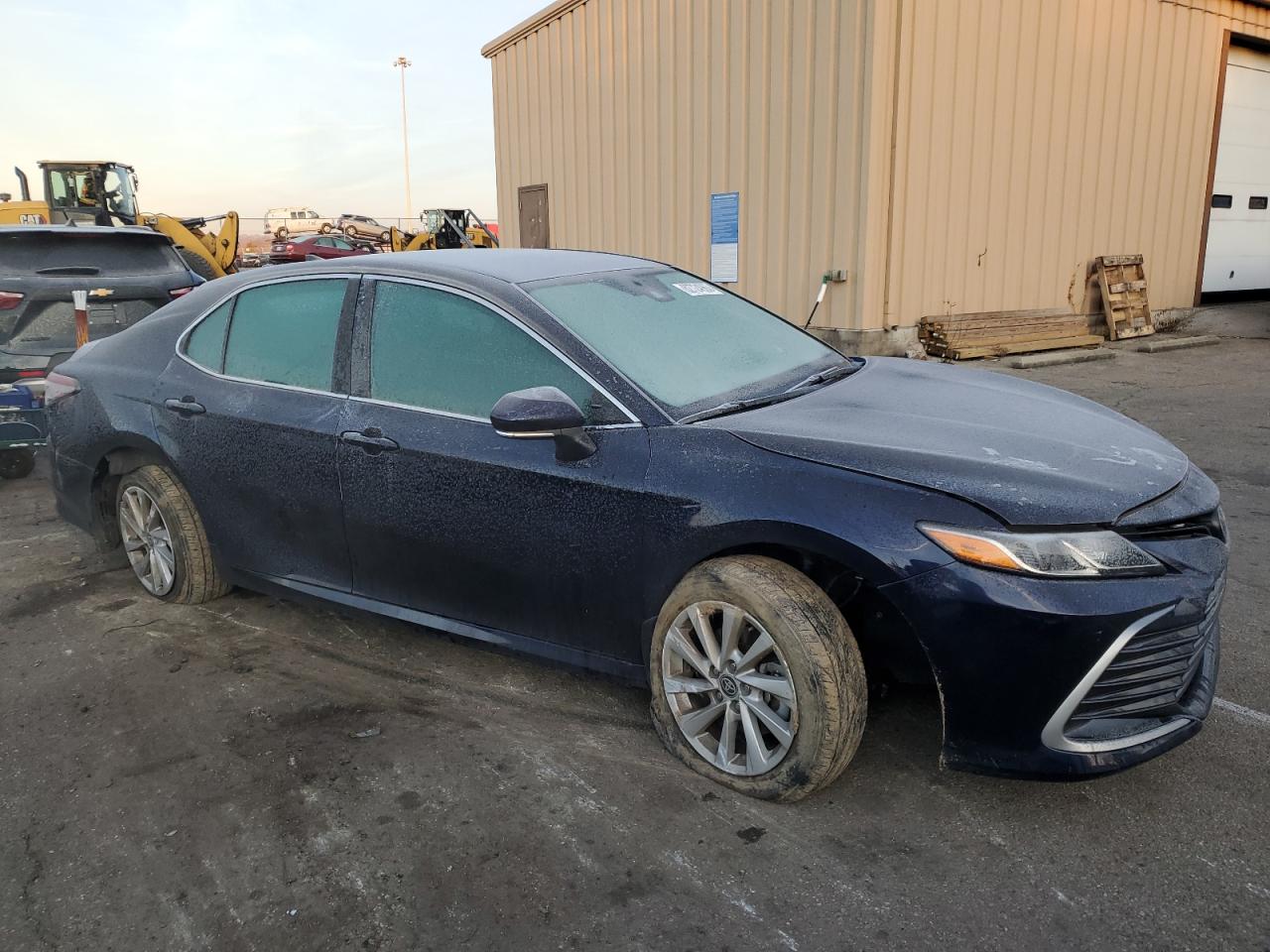 2022 TOYOTA CAMRY LE VIN:4T1R11AK0NU631921