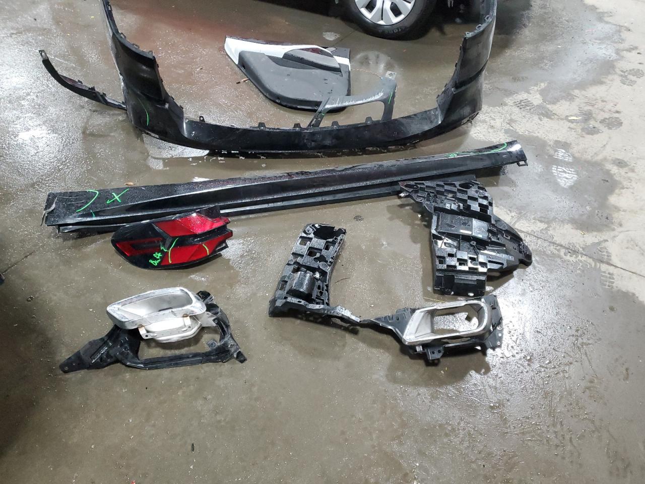 2024 BMW X5 XDRIVE40I VIN:5UX23EU04R9T73251