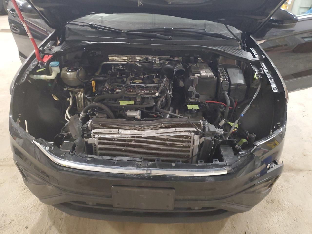 2022 VOLKSWAGEN TIGUAN SE VIN:3VV2B7AX8NM099471