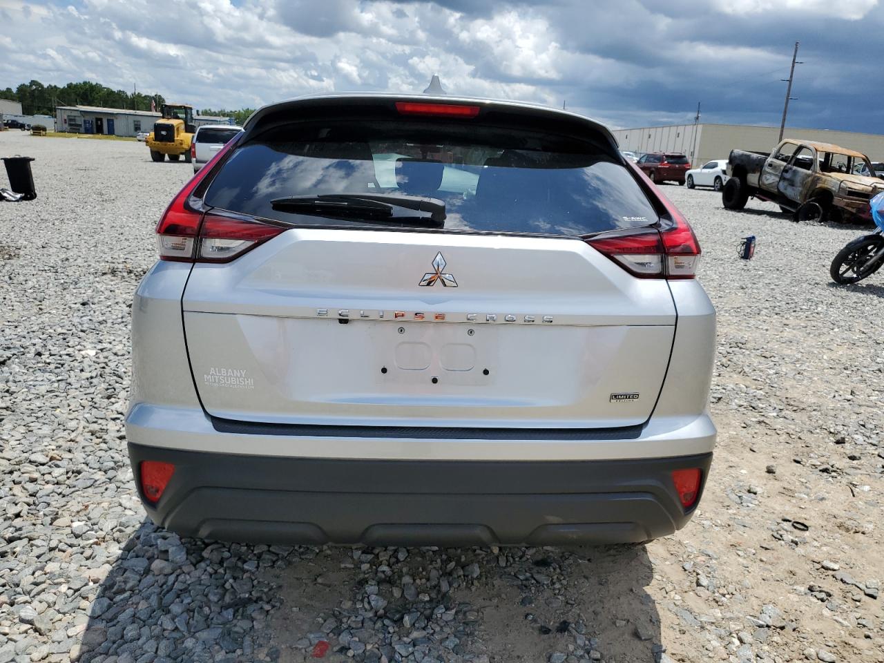 2024 MITSUBISHI ECLIPSE CROSS LE VIN:JA4ATVAA1RZ027923