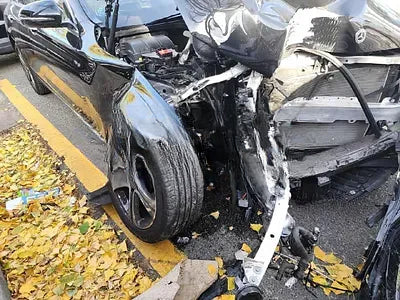 2019 Mercedes-Benz E 300 WDDZF4JB9KA656326 VIN:WDDZF4JB9KA656326