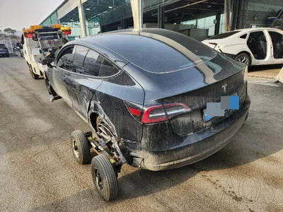 2022 Tesla Model 3 VIN: