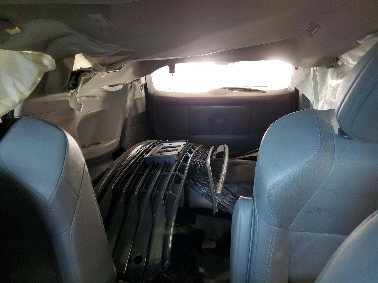 2022 TOYOTA SIENNA LIMITED VIN:5TDZSKFC2NS047453