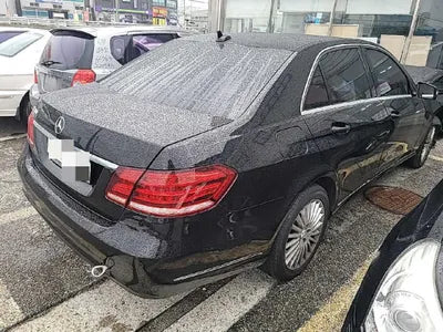 2014 Mercedes-Benz E 200 VIN: