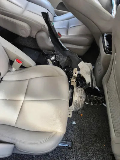 2019 Kia Carnival KNAME81ABKS587092 VIN:KNAME81ABKS587092
