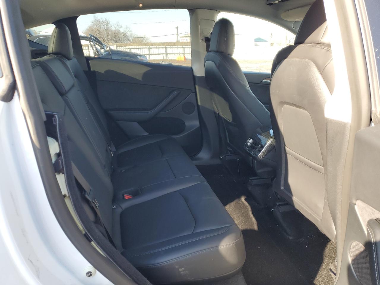2023 TESLA MODEL Y  VIN:7SAYGDEE3PF673843