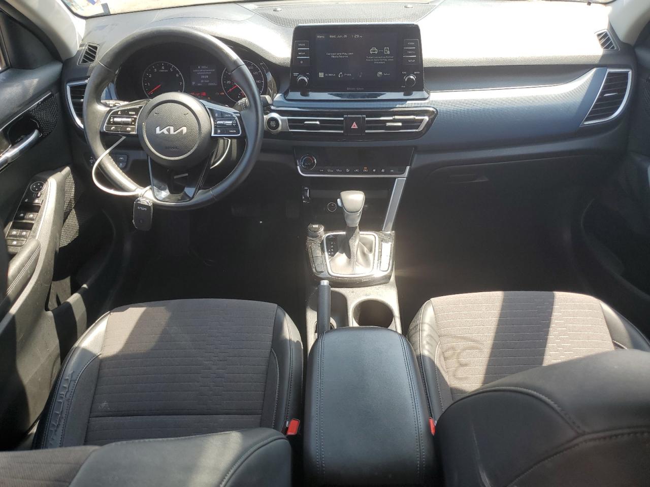 2023 KIA SELTOS S VIN:KNDEU2AA2P7352575