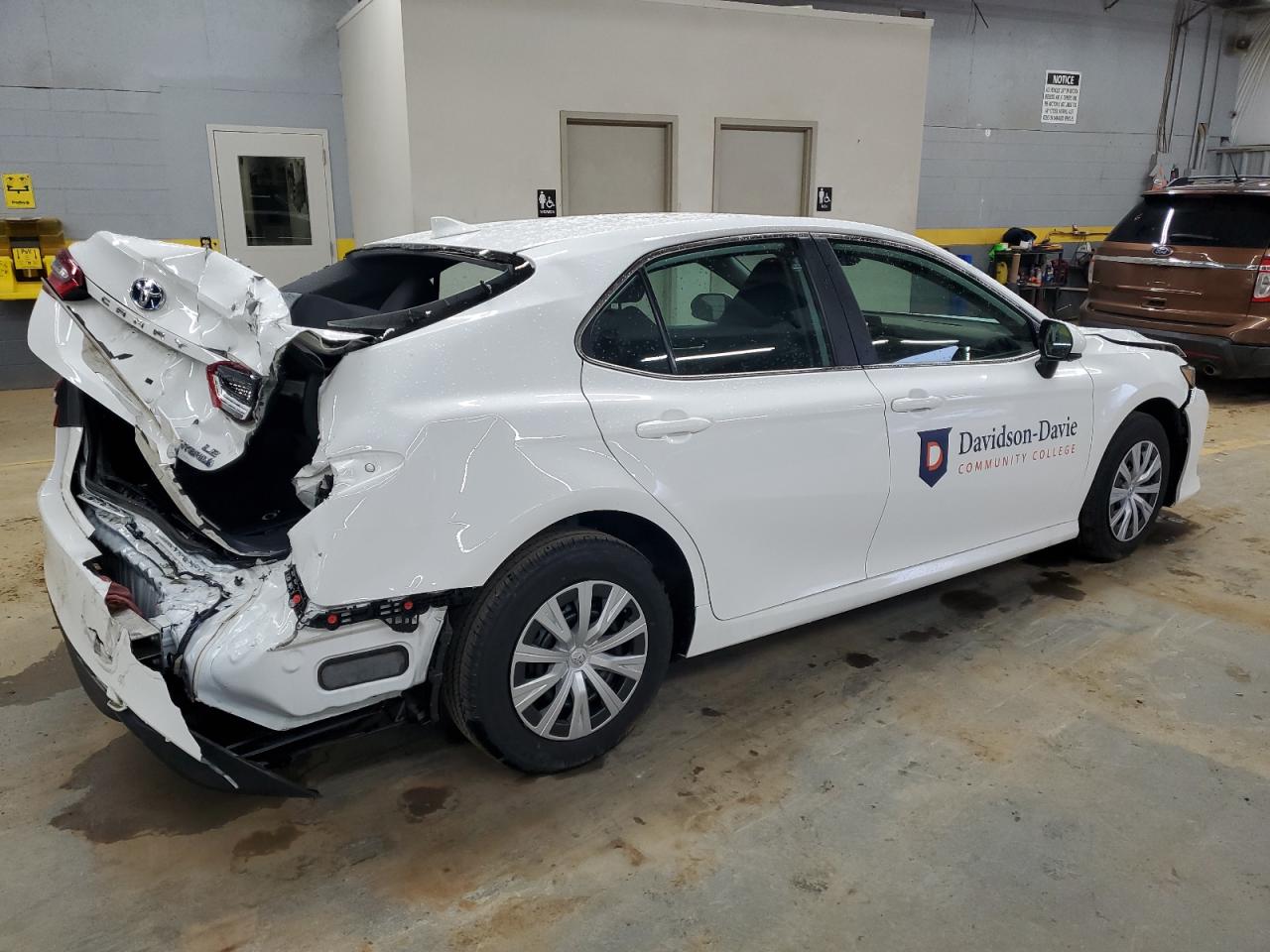 2023 TOYOTA CAMRY LE VIN:4T1C31AKXPU056410