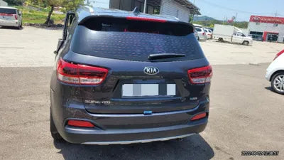 2017 Kia Sorento KNAPS81ABHA379511 VIN:KNAPS81ABHA379511