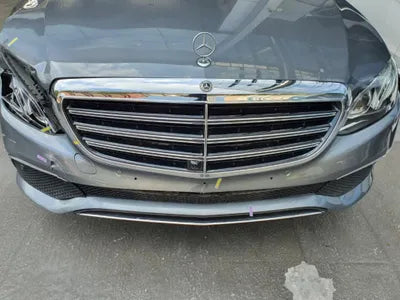 2019 Mercedes-Benz E 300 WDDZF4JB8KA570277 VIN:WDDZF4JB8KA570277