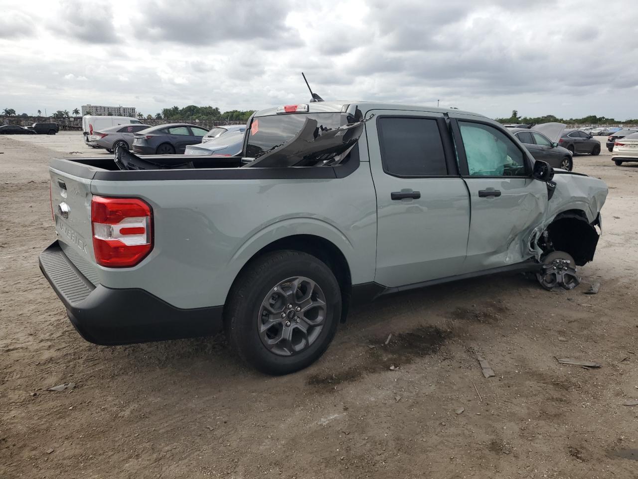 2024 FORD MAVERICK XLT VIN:3FTTW8H33RRB16976