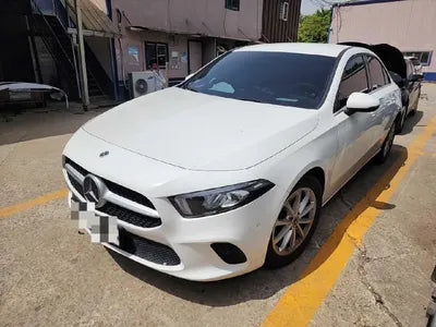 2020 Mercedes-Benz A 220 VIN: