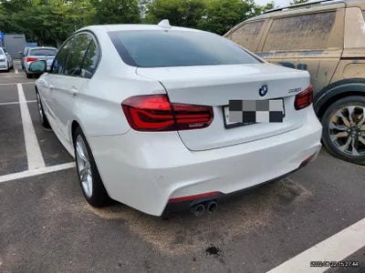 2018 BMW 330 VIN: