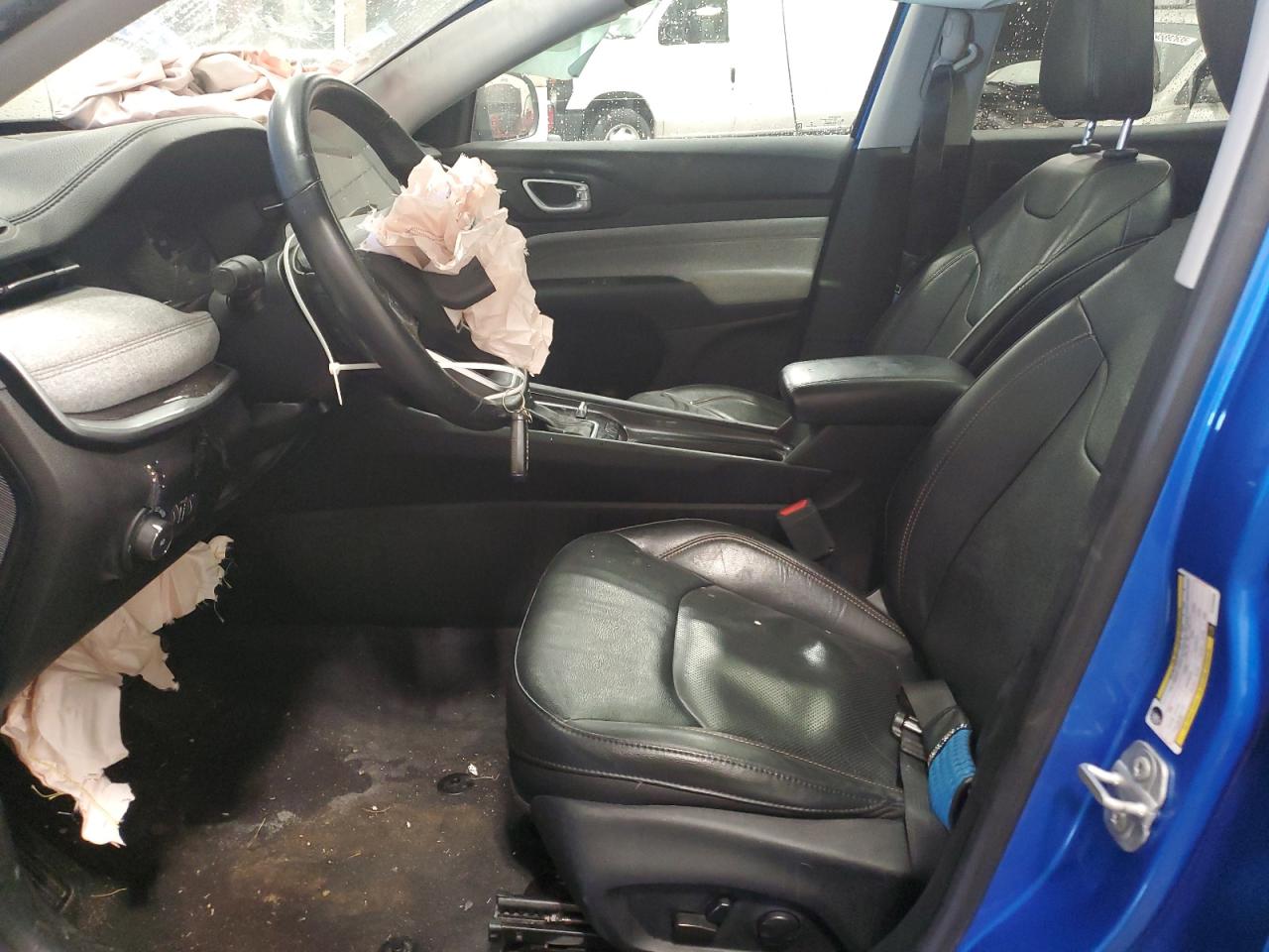 2022 JEEP COMPASS LATITUDE LUX VIN:3C4NJDFB7NT208695