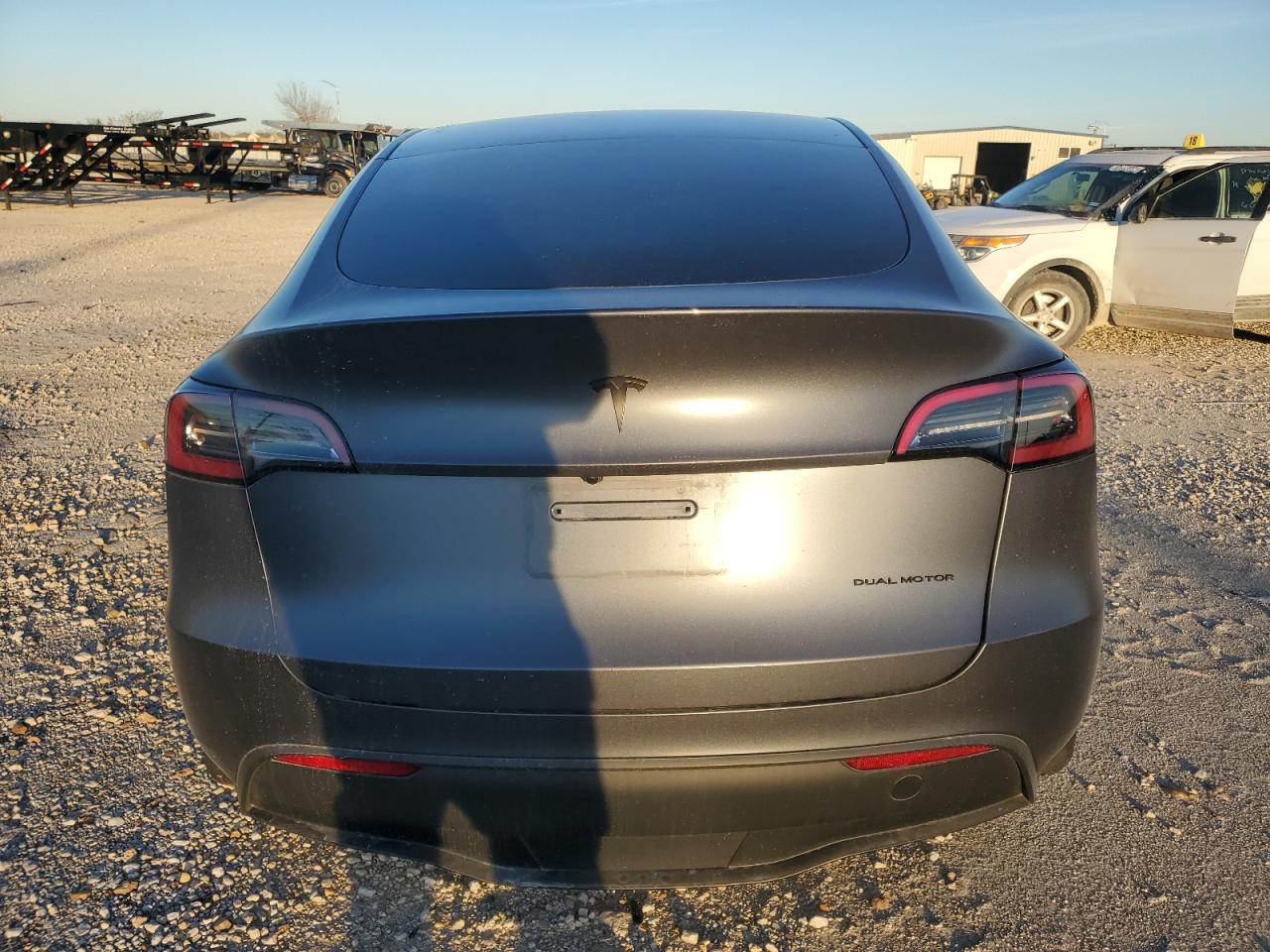 2023 TESLA MODEL Y  VIN:7SAYGDEE7PA166943