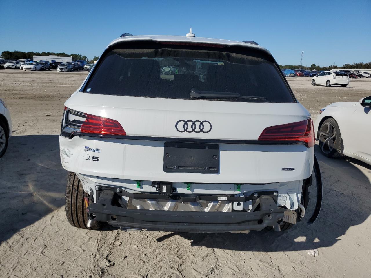 2024 AUDI Q5 PREMIUM PLUS 45 VIN:WA1EAAFY7R2140225