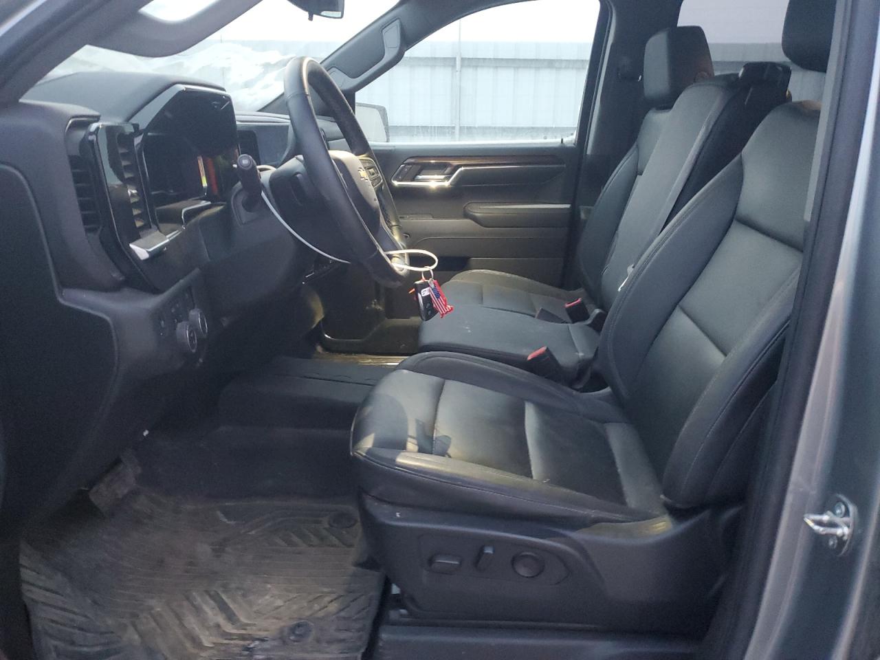 2024 CHEVROLET SILVERADO K1500 LT VIN:2GCUDDED2R1144322