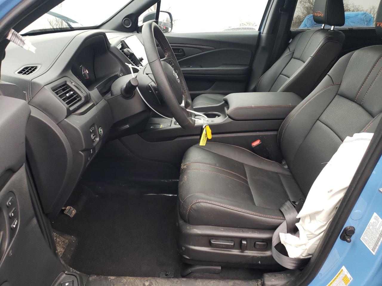 2024 HONDA PASSPORT TRAIL SPORT VIN:5FNYF8H65RB013169