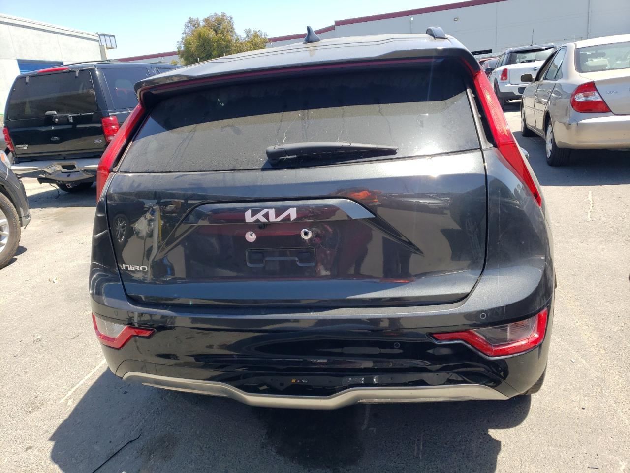 2023 KIA NIRO WIND VIN:KNDCR3L17P5028660