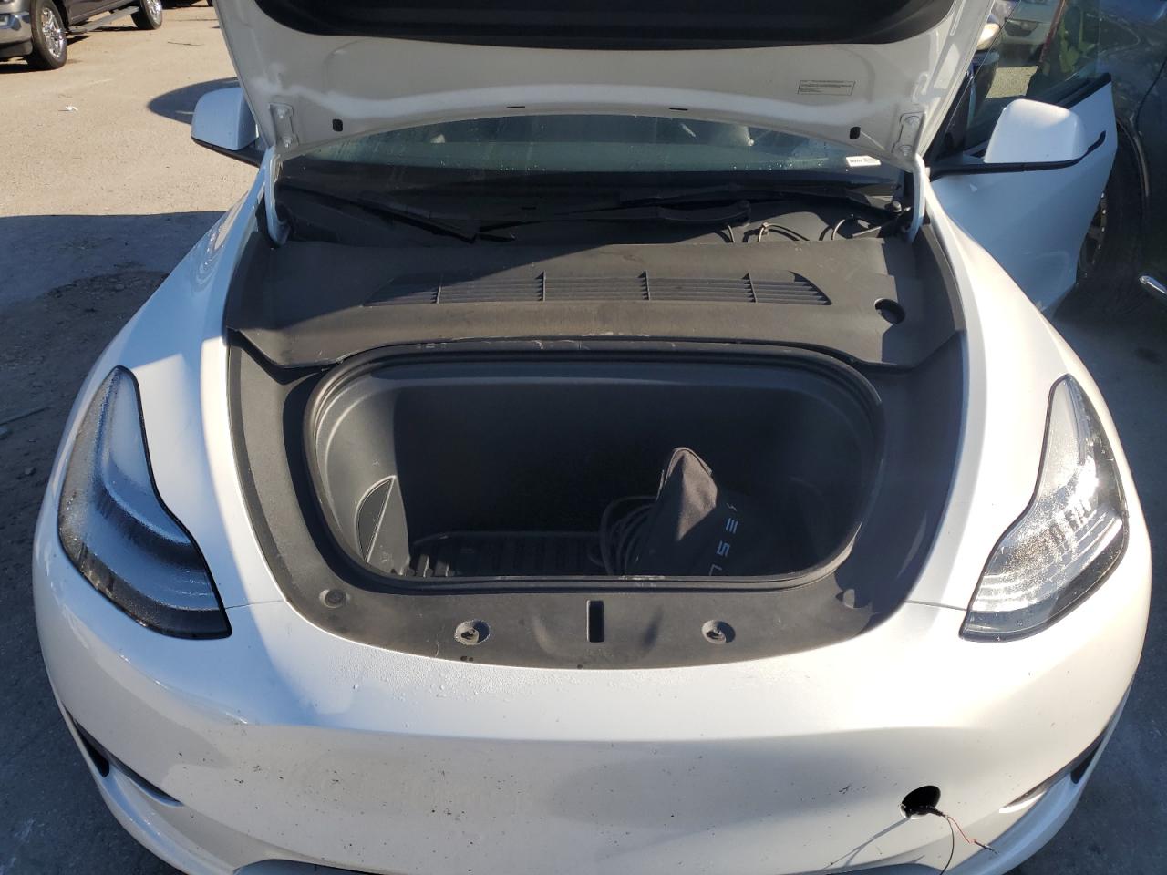 2023 TESLA MODEL Y  VIN:7SAYGDEE9PA044407