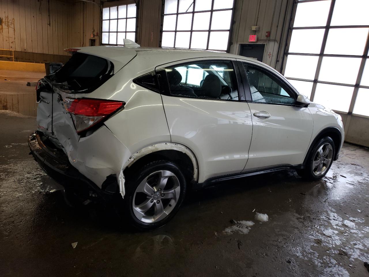 2022 HONDA HR-V LX VIN:3CZRU6H35NM700124