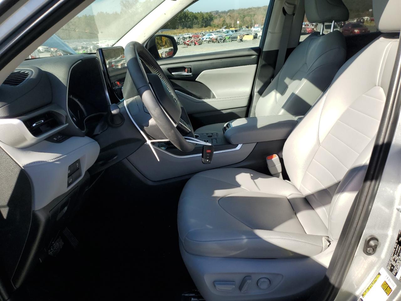 2023 TOYOTA HIGHLANDER L VIN:5TDKDRBH8PS025000