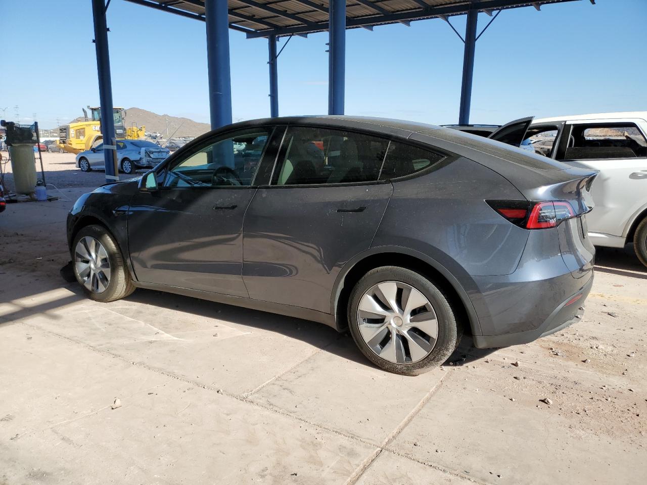 2023 TESLA MODEL Y  VIN:7SAYGDEE0PF896955