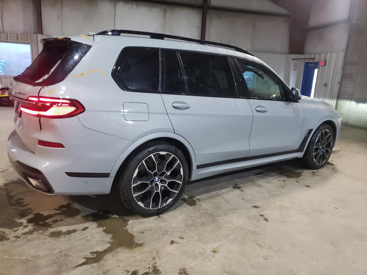 2023 BMW X7 XDRIVE40I VIN:5UX23EM00P9P28204