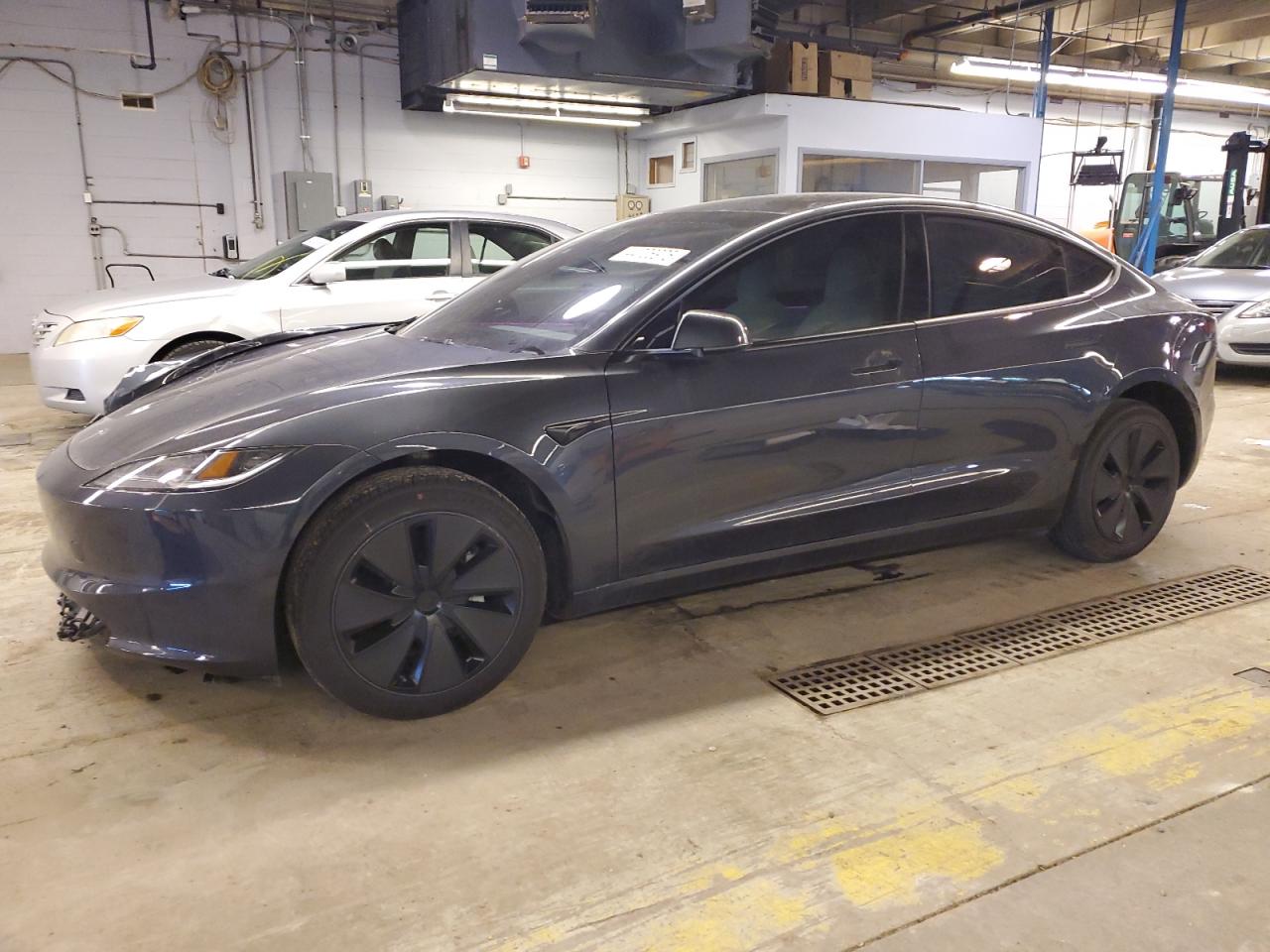 2024 TESLA MODEL 3  VIN:5YJ3E1EA2RF860728