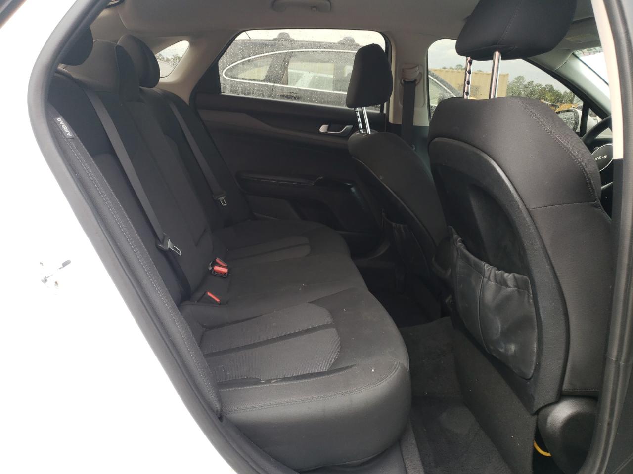 2022 KIA K5 LXS VIN:5XXG14J27NG106549