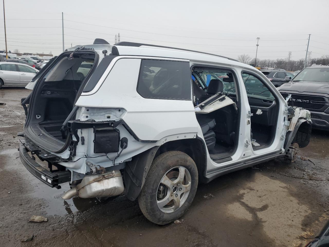 2024 JEEP GRAND CHEROKEE L LIMITED VIN:1C4RJKBG8R8917079