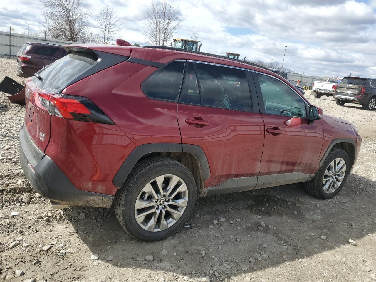 2024 TOYOTA RAV4 XLE PREMIUM VIN:2T3A1RFV0RW478467