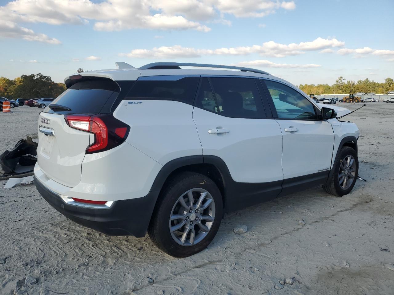2022 GMC TERRAIN SLT VIN:3GKALPEV5NL101994